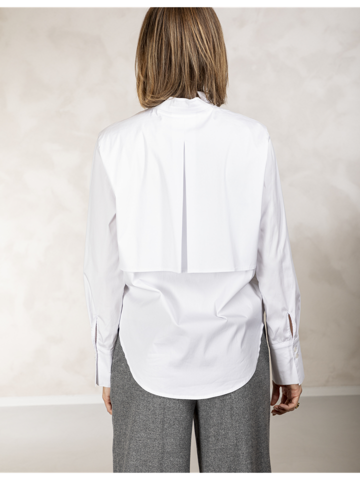 Witte blouse met knopen en strik aan de kraag Big Bow Due Amanti