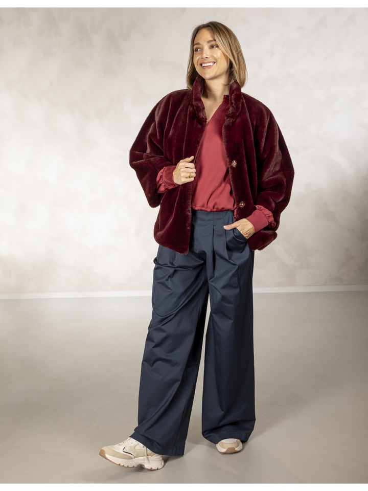 Bordeaux jas in faux fur Furkim Due Amanti 