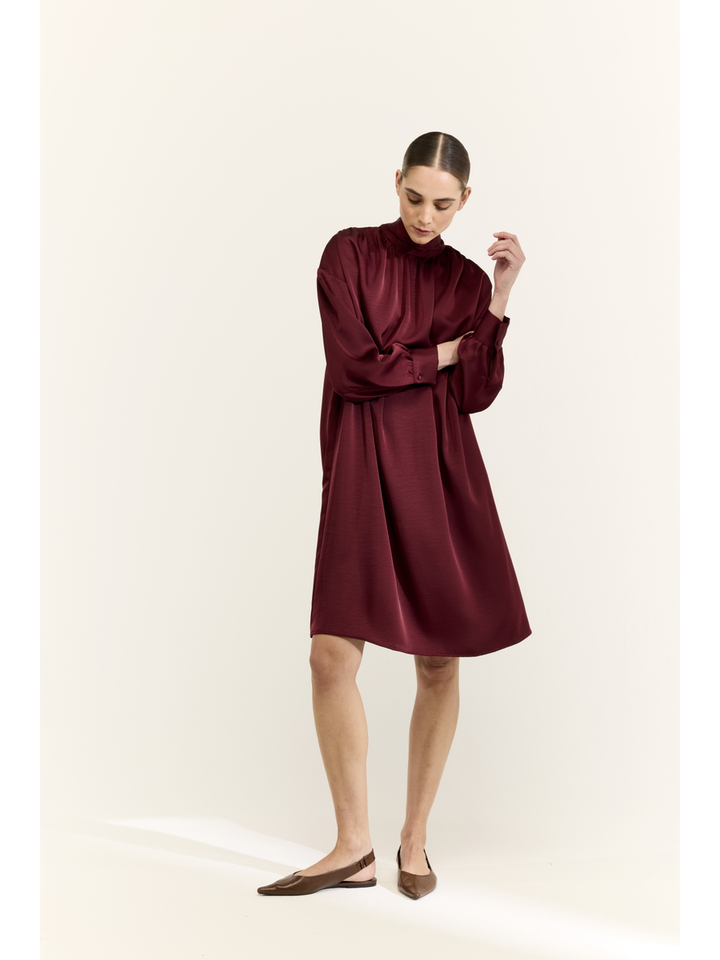 Bordeaux feestelijke losvallende jurk JC Sophie