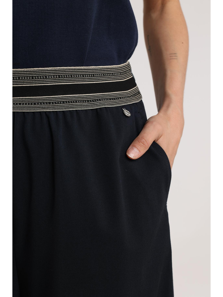 Donkerblauwe broek Liz Nukus 