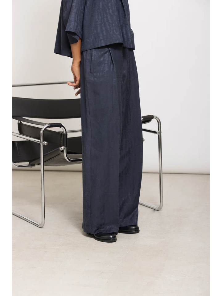 Donkerblauwe geklede broek Roche Gigue