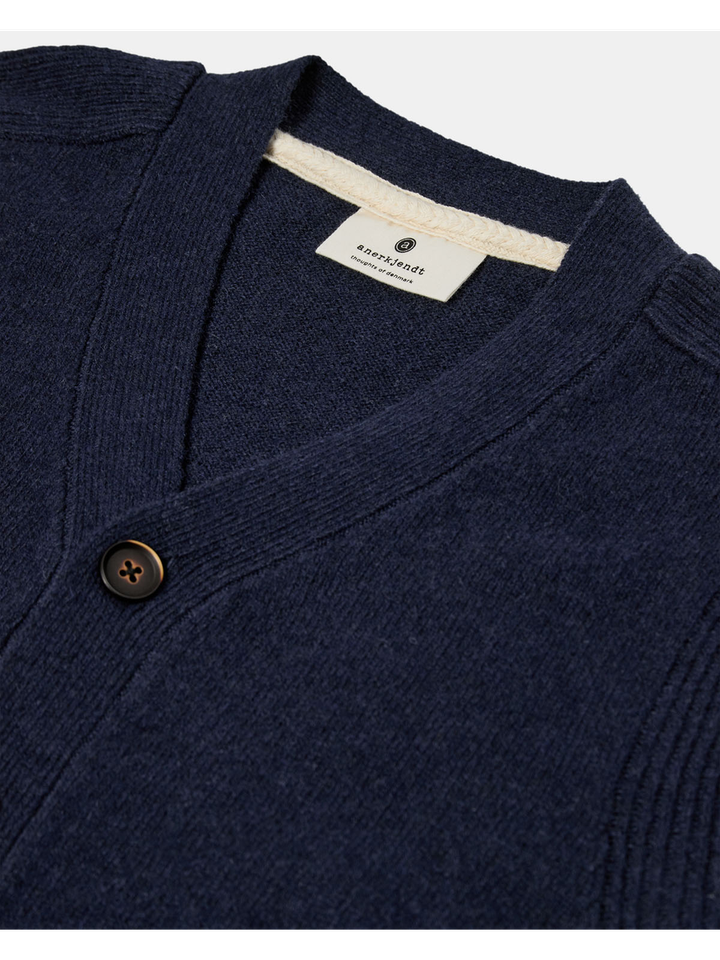 Donkerblauwe wollen gilet Anjerkjendt