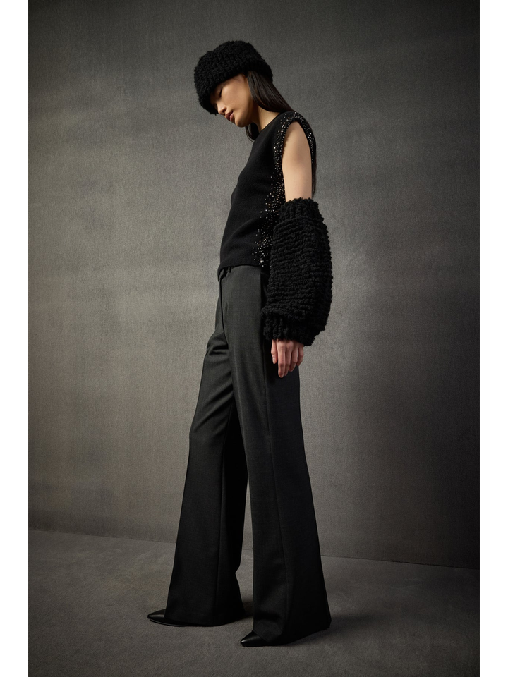 Zwart mouwloze trui met details aan de zijkanten Liviana Conti 