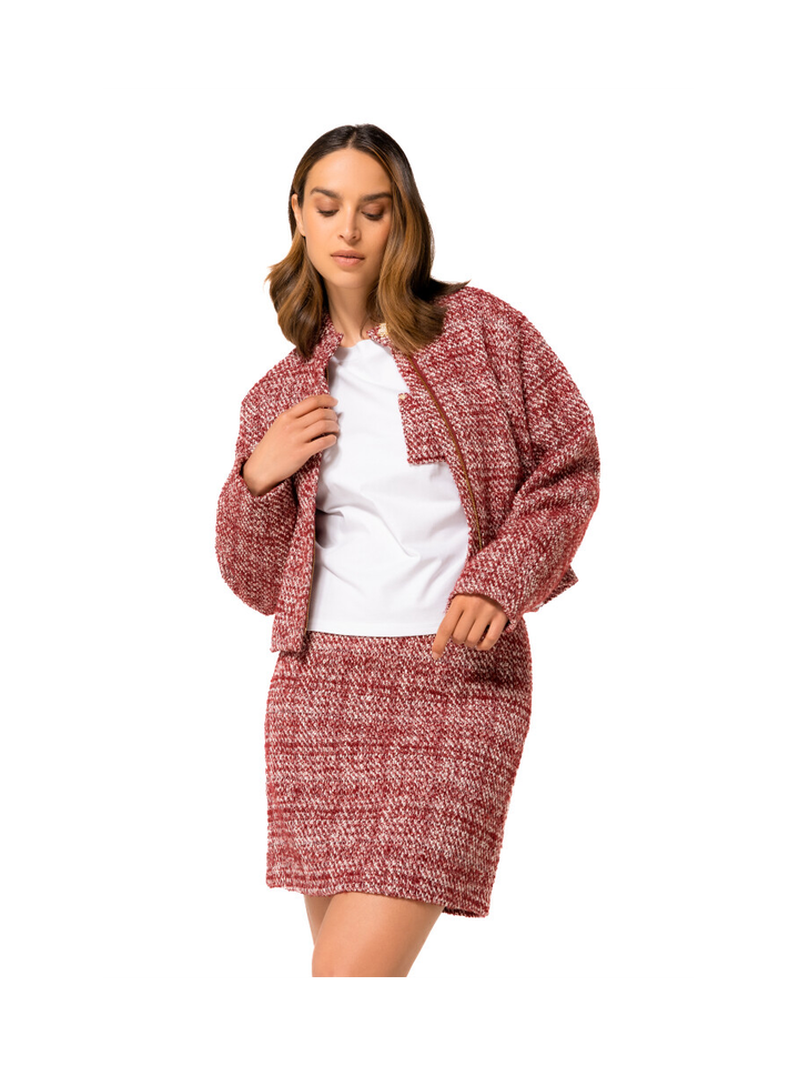 Bordeaux kort jasje met gouden details Caroline Biss 