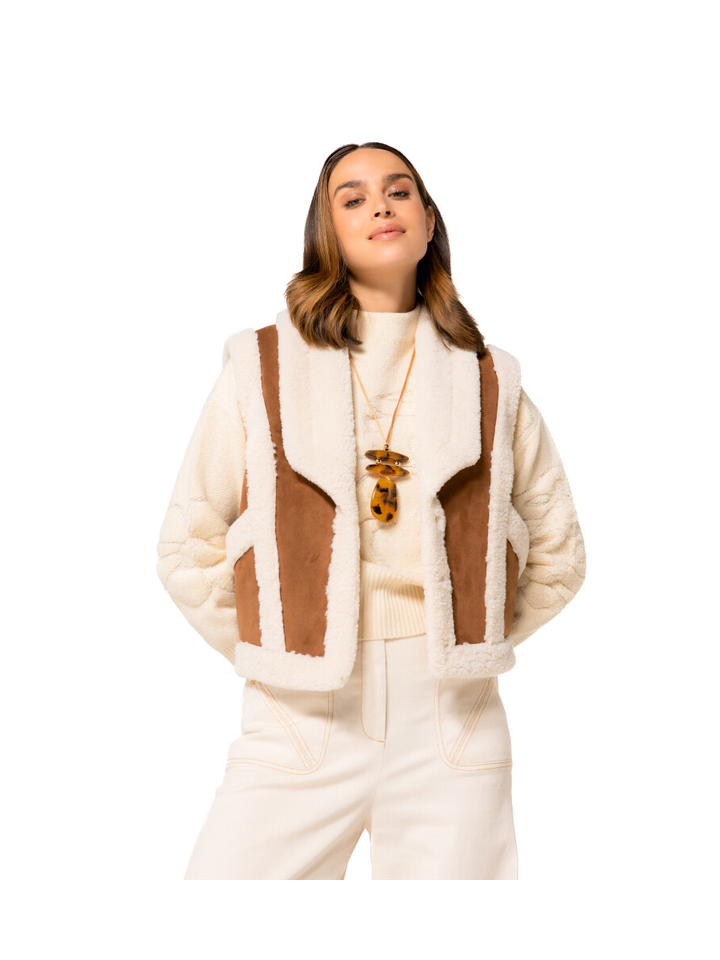 Camelkleurige teddy bodywarmer Caroline Biss