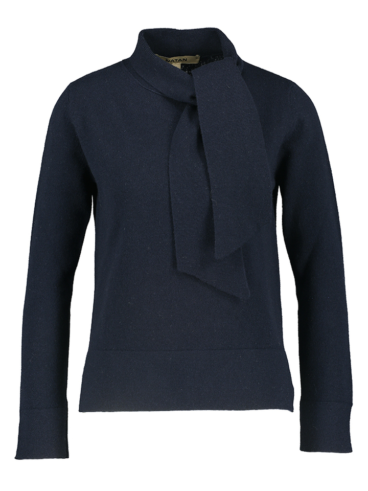Blauwe trui met lint aan de hals Mia wool cach Natan 