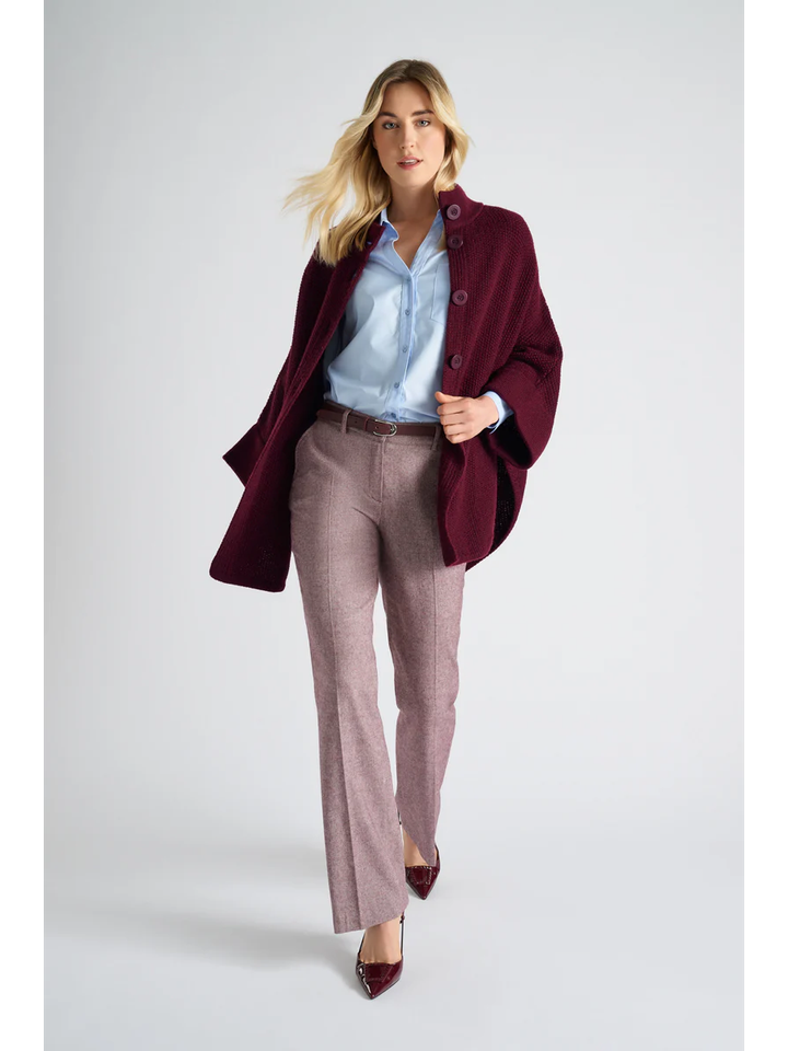 Bordeaux broek in bootcutmodel Marie Mero