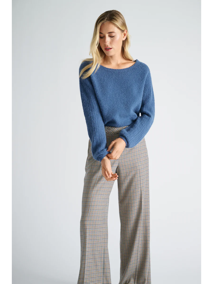 Blauwe trui met alpaca wol Marie Mero 