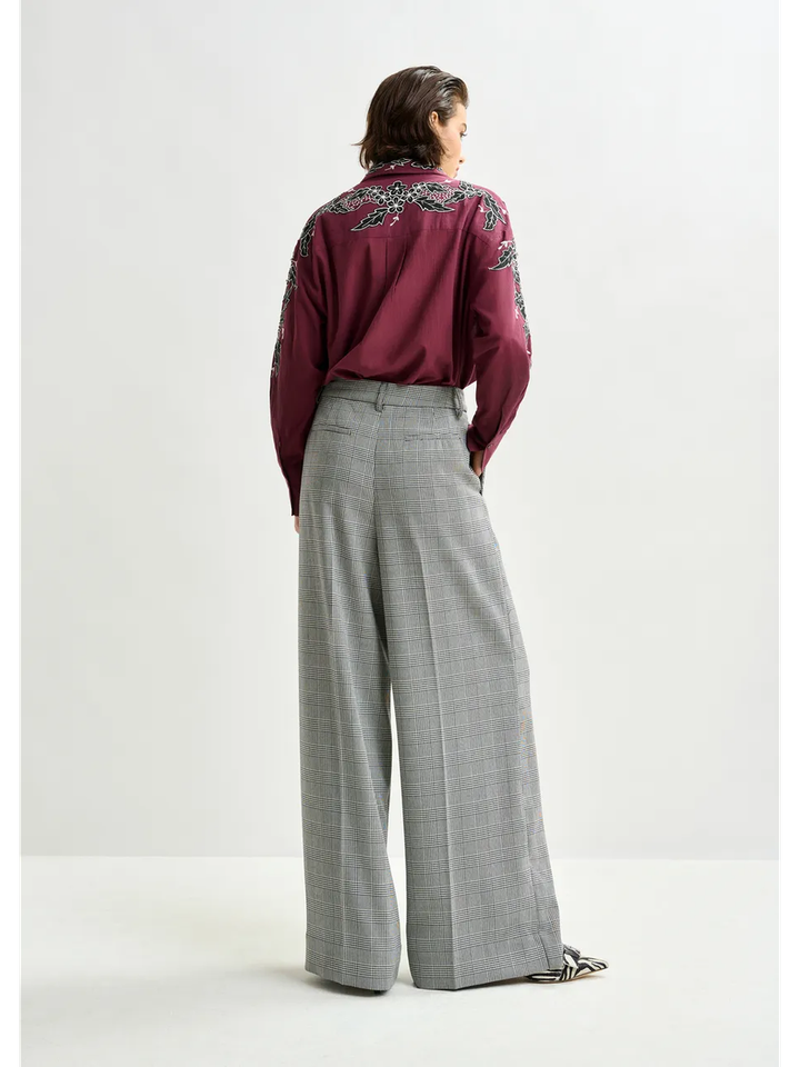 Grijze en zwarte geruite broek met wijde pijpen Invest Essentiel 