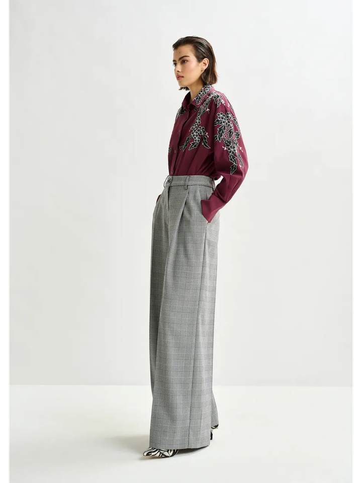 Grijze en zwarte geruite broek met wijde pijpen Invest Essentiel 