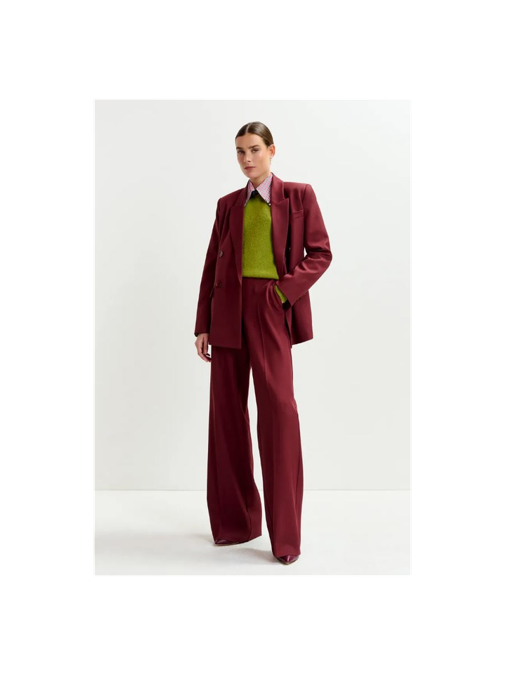 Bordeaux wijde broek met persvouw Izi Essentiel