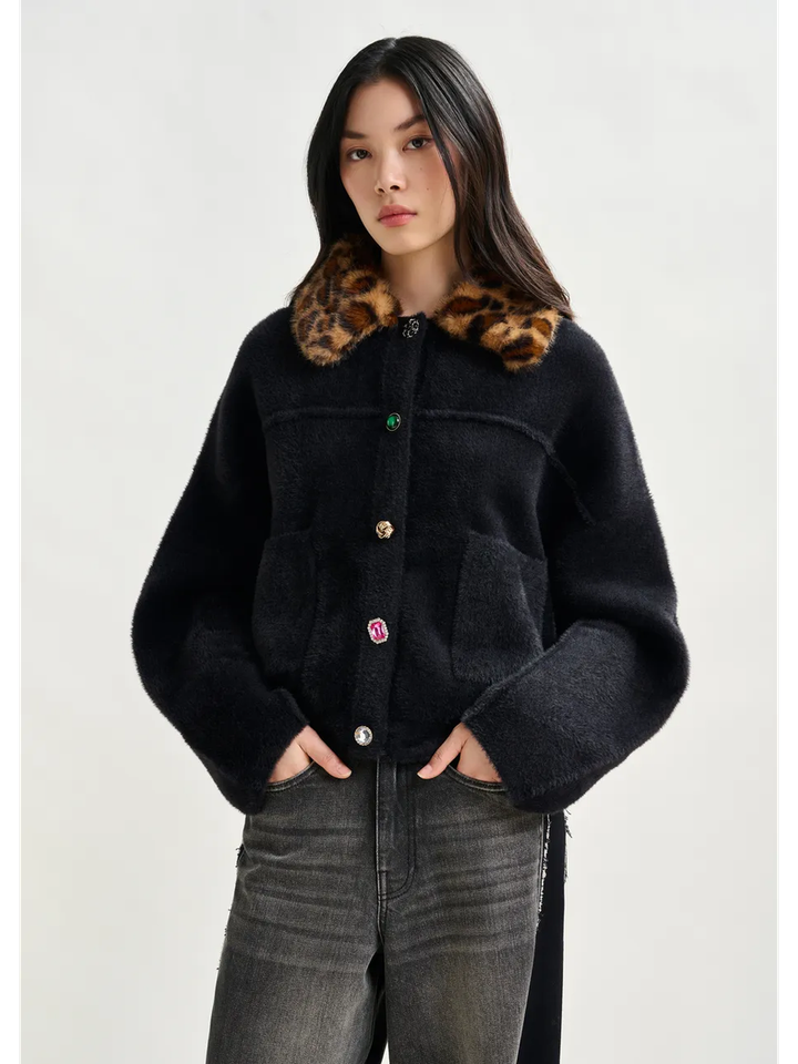 Zwarte cardigan met afneembare faux fur in leopard