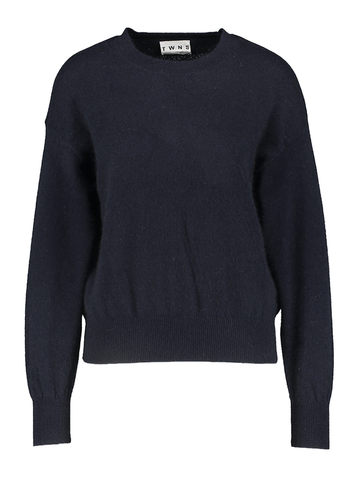 Navy pull Denver Twns