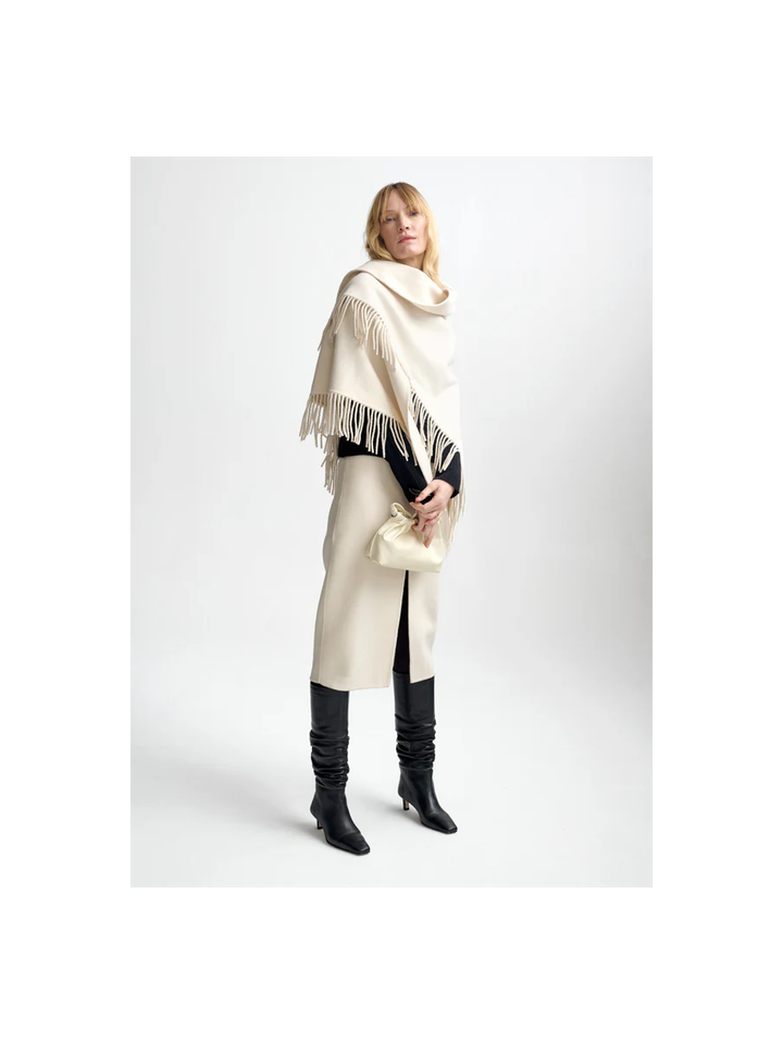 Creme kleurige poncho Alba Christian Aks 