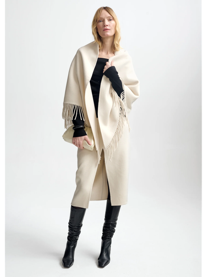 Creme kleurige poncho Alba Christian Aks 
