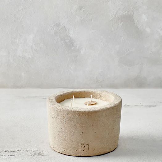 Desert black sea indoor candle medium Mon Dada