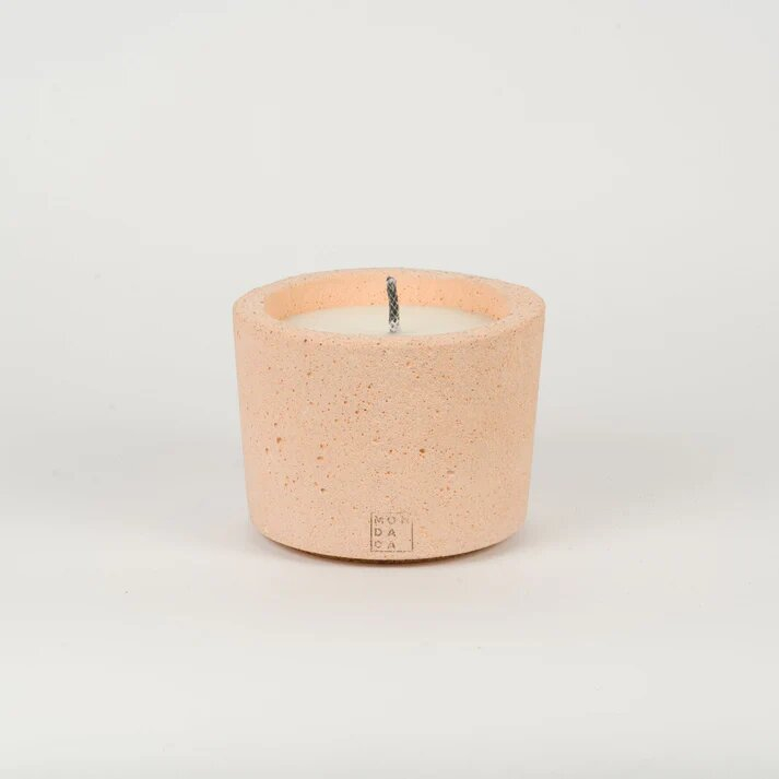 Neutral Blush Urban outdoor kaars smal Mon Dada 