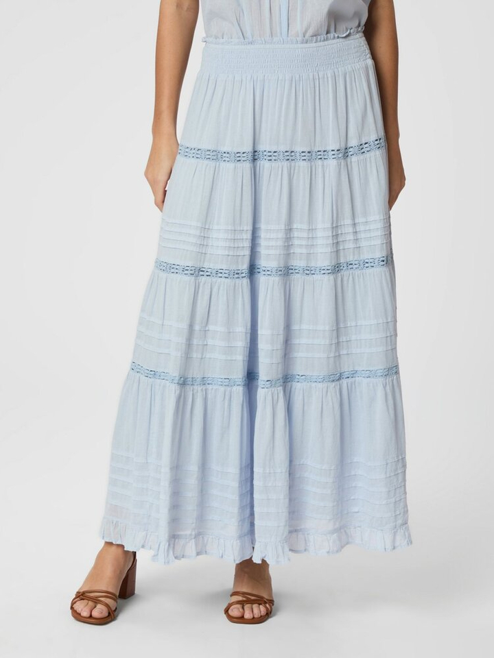 Licht blauwe rok met broderie en elastiek Felicia Neo Noir 