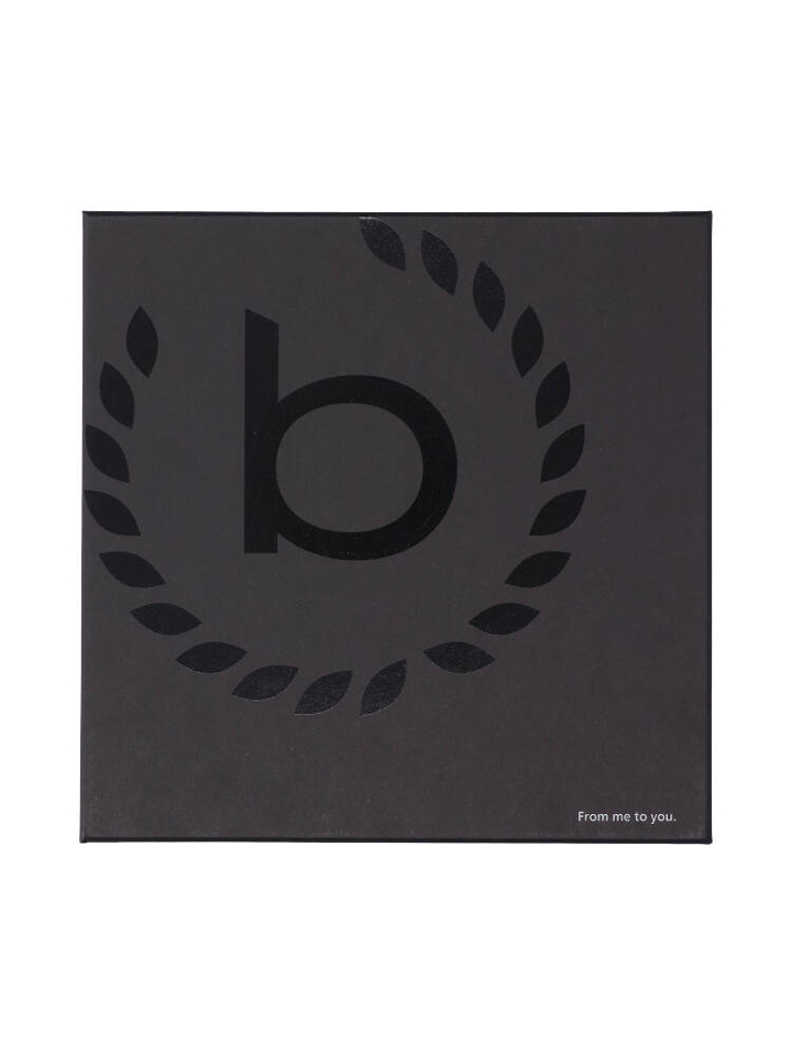 Donkerblauwe wollen muts met bijpassende sjaal Bugatti