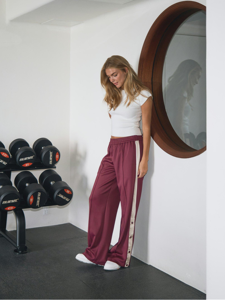 Bordeaux broek met detail Puggy Neo Noir