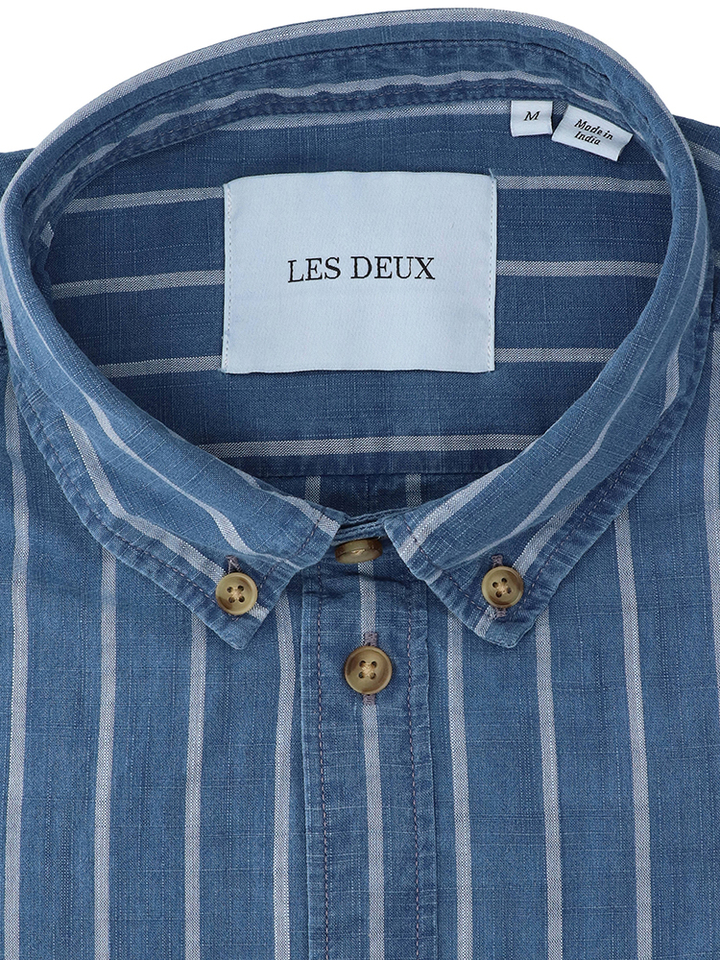 Jeansblauw linnen hemd (regular fit) met strepen en lange mouwen Les Deux