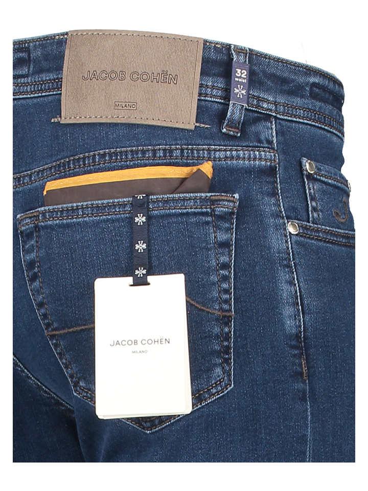Medium blue jeans Jacob Cohen 