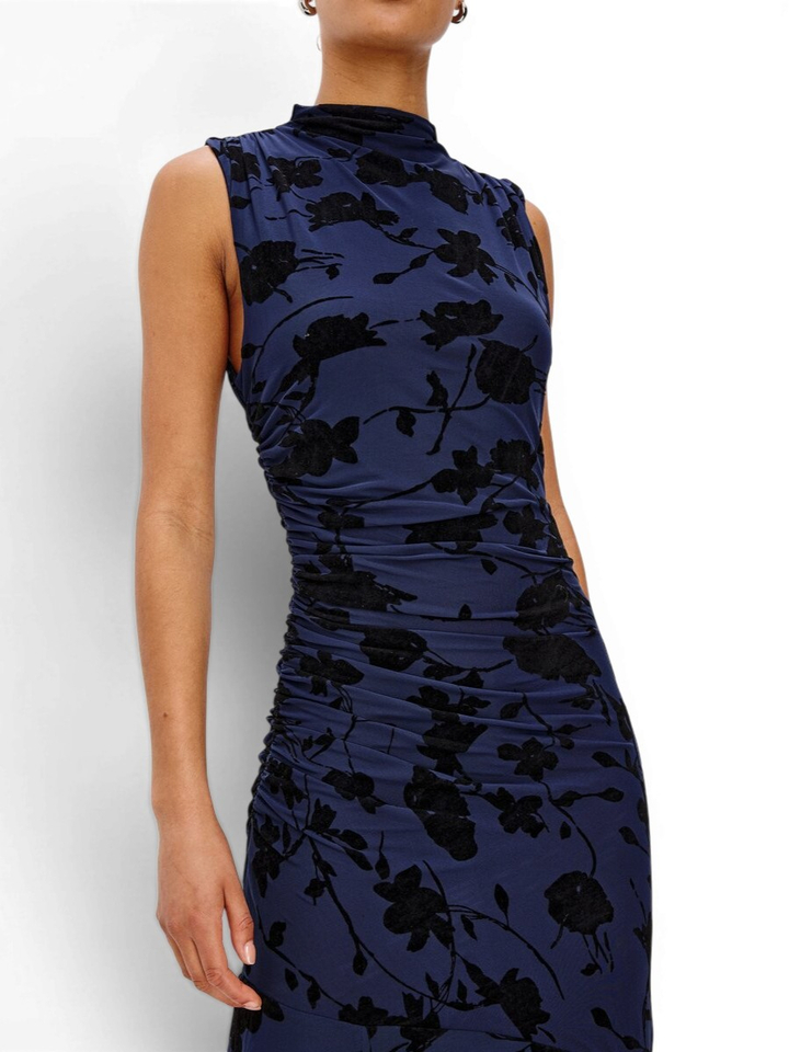 Donkerblauwe jurk met velvet bloemenprint Cosmos Rails