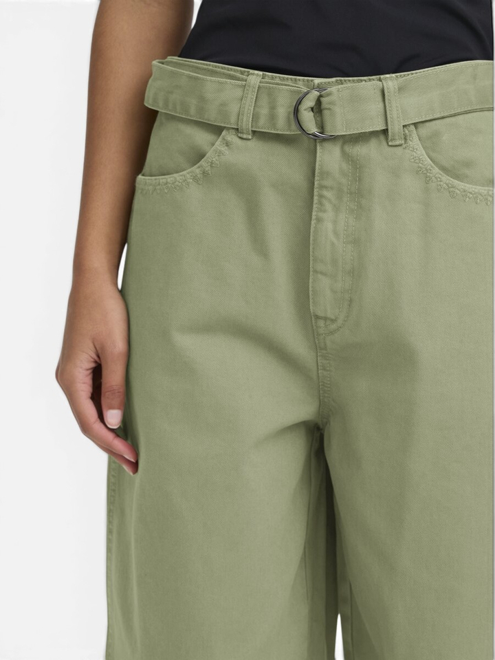  Groene mom broek met borduur detail OLia pa Ichi