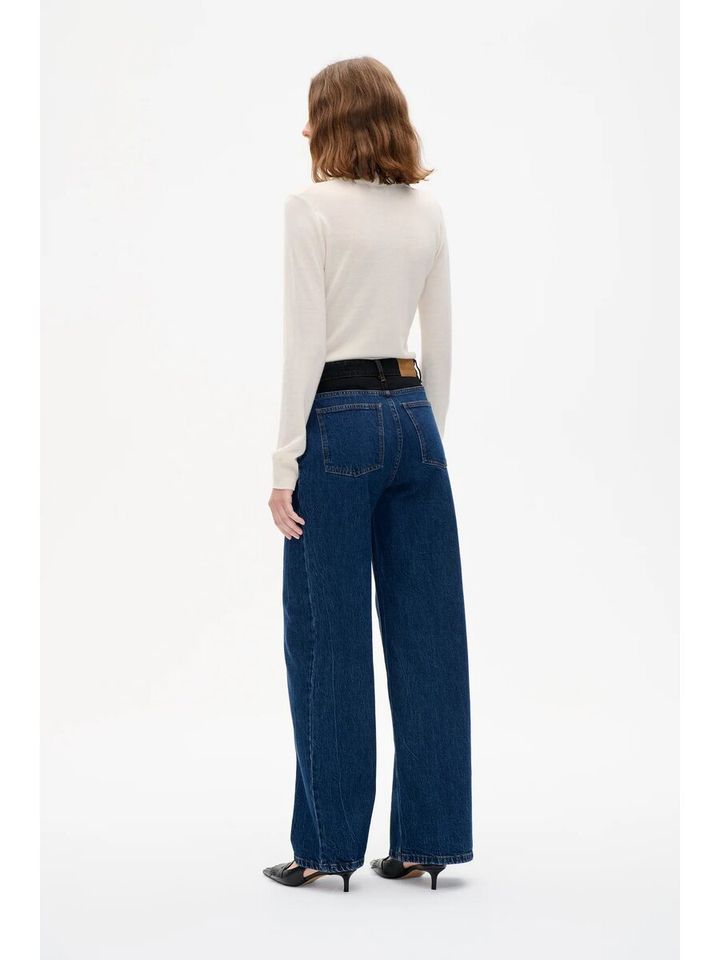 Donkerblauwe jeans met zwarte jeans taille Baum und Pferdgarten