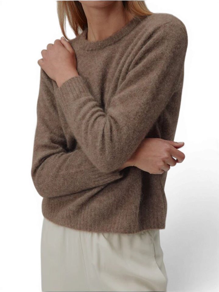 Bruine casual trui met ronde hals Lily Six