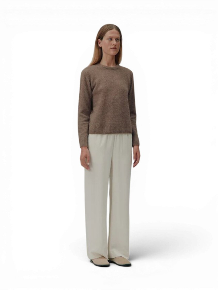 Bruine casual trui met ronde hals Lily Six