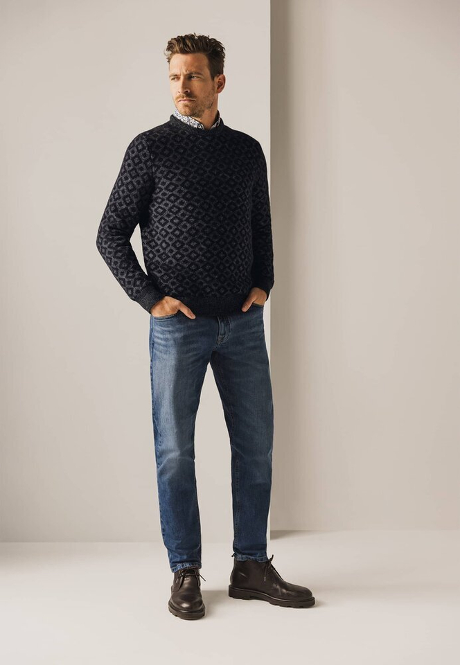 Blauwe pull met motief State of Art