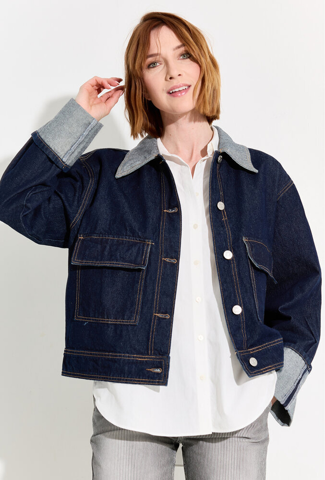 Donkerblauwe jeansjas met detailkraag en detailmouwen Yasmaria Y.A.S