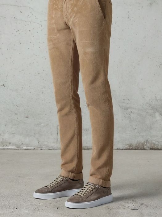 Taupe kleurige lage sneakers Fabiano Ricci