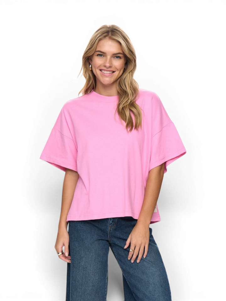 Roze oversized katoenen t-shirt Numph
