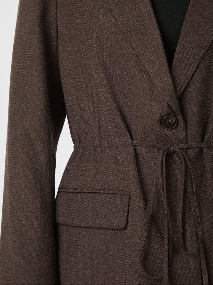Donkerbruine blazer met lint in de taille Jemmie Neo Noir