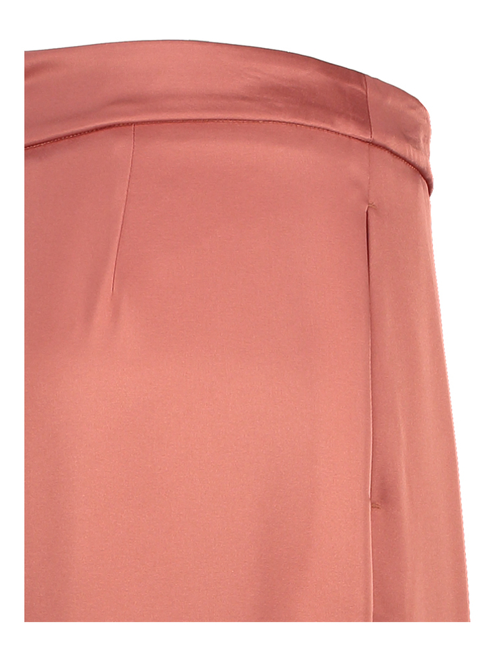 Roestkleurige glanzende losvallende broek Torcia Furore