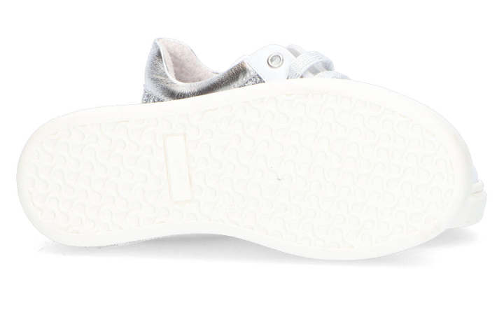 Witte sneakers met zilveren accent RTB