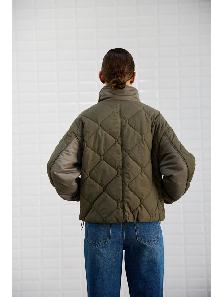 Spring forest kaki groene jas Veda Withblack