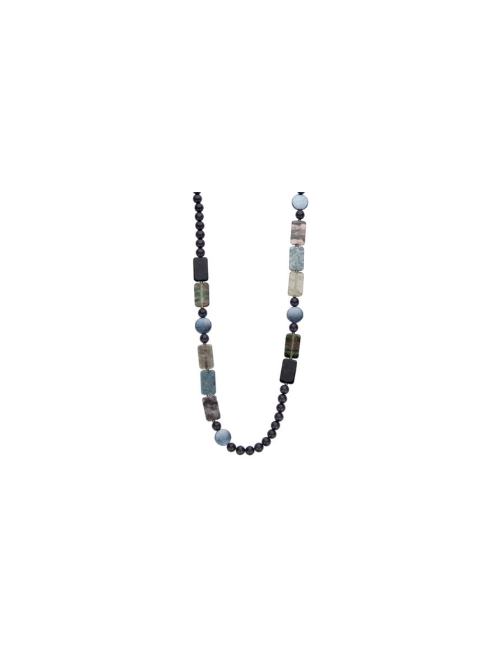 Halsketting zwart grote stenen in hars en zachte rondingen Les Cordes
