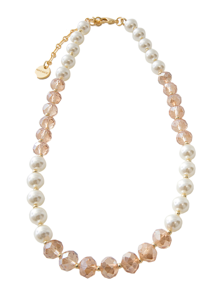Lange witte halsketting met parels en steen in hars Les Cordes