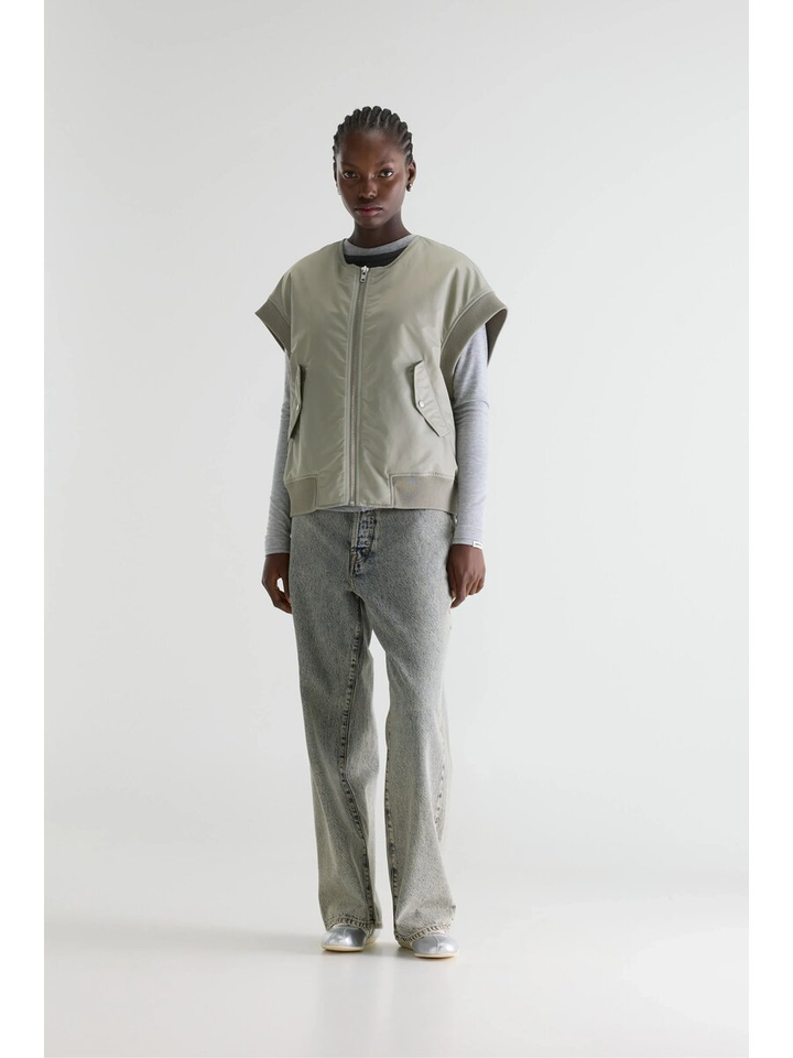 Groene jas zonder mouwen Hiroki Bellerose