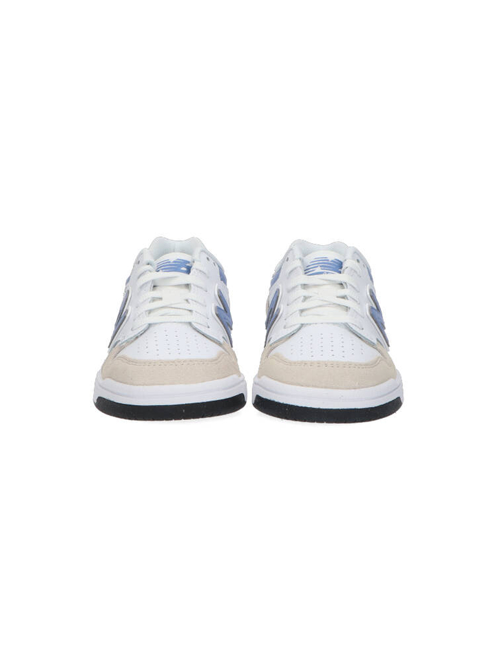 White/blue lage sneakers New Balance 