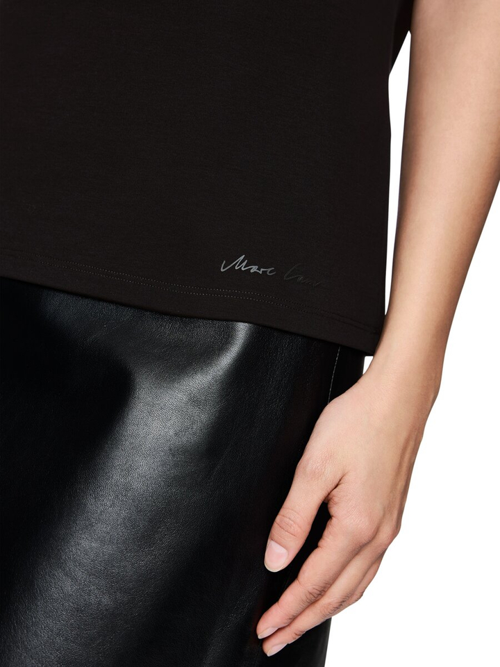 Zwarte t-shirt met opdruk Marc Cain collections
