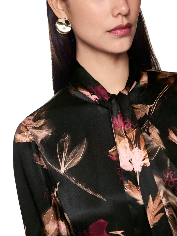 Zwarte blouse met multicolor bloemenprint en lint Marc Cain collections