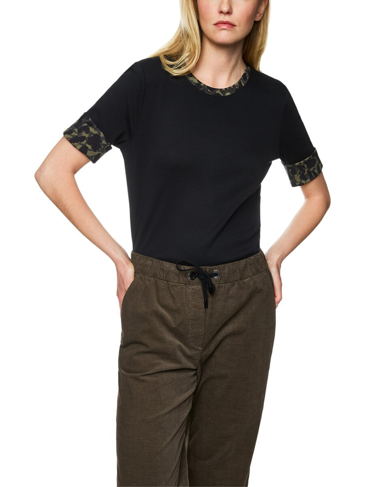 Zwarte T-shirt met detail Marccain Sport