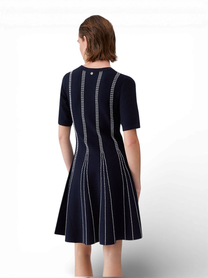 Donkerblauwe casual jurk met sierlijk detail Liu Jo