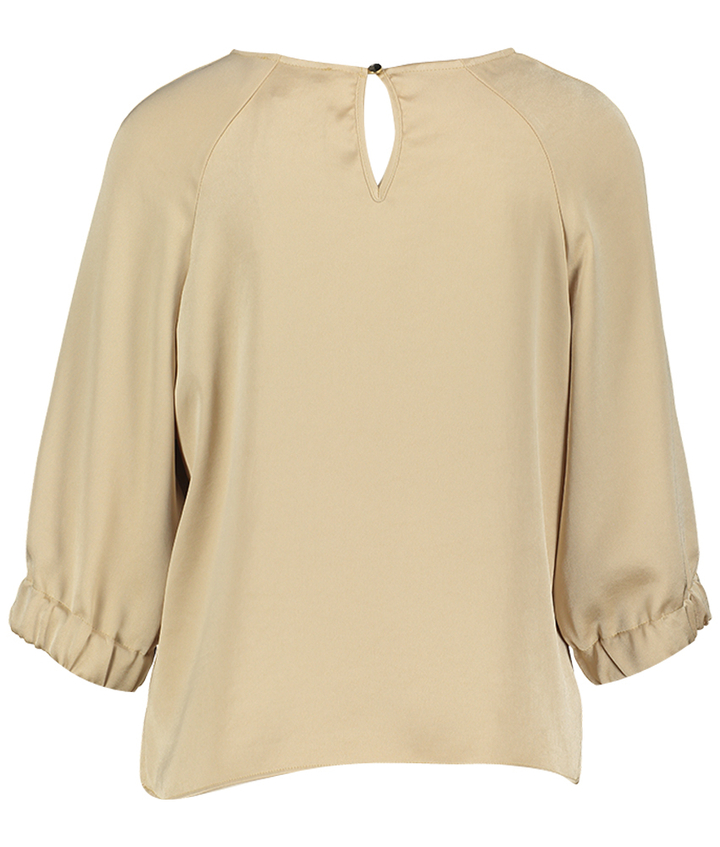 Ivoorkleurige blouse in satijnlook met driekwart mouwen Marie Mero