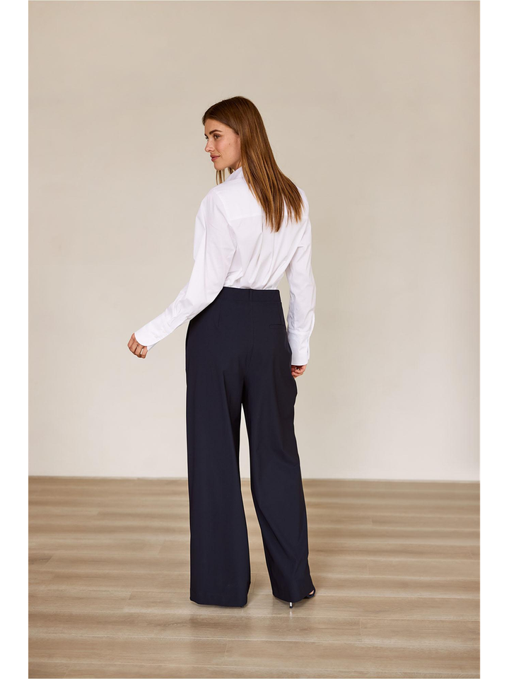 Donkerblauwe wijde broek Scout Studio Anneloes 