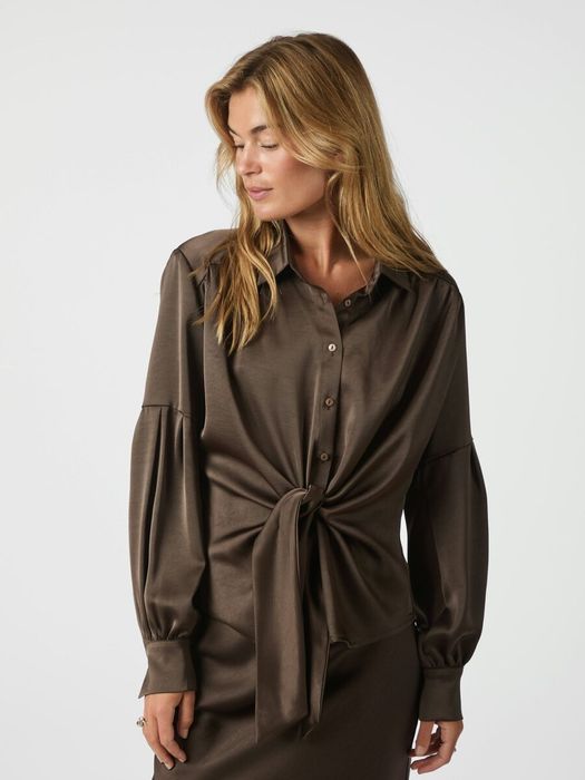 Bruine blouse met strikdetail Naja Neo Noir